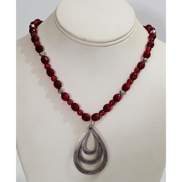 Unbranded Jewelry - Vintage Sterling Silver & Red Glass Bead Teardrop Pendant Necklace 18"